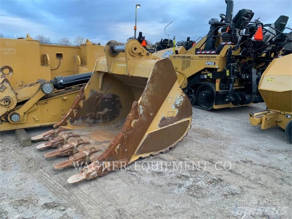CAT 374 Vikšriniai ekskavatoriai
