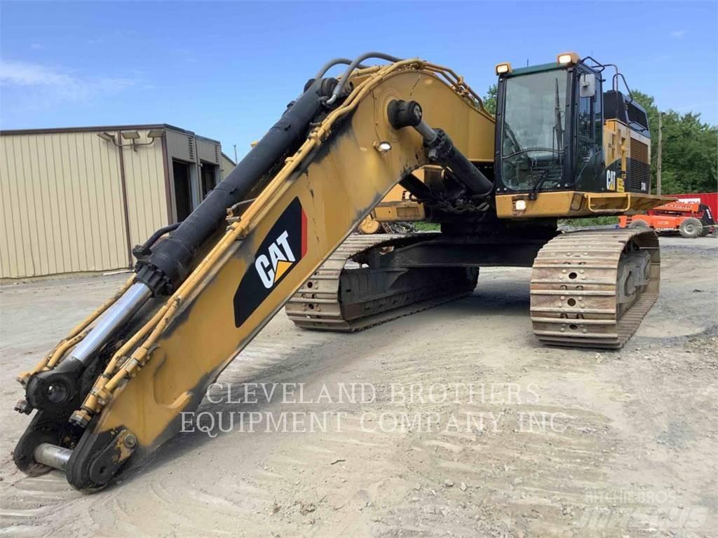 CAT 374DL Vikšriniai ekskavatoriai