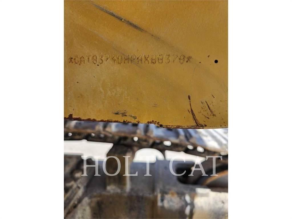 CAT 374DL Vikšriniai ekskavatoriai