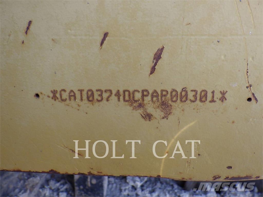 CAT 374DL Vikšriniai ekskavatoriai
