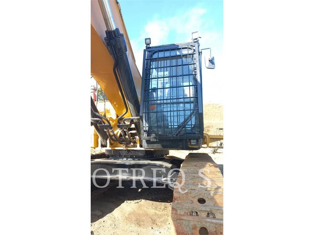 CAT 374FL Vikšriniai ekskavatoriai