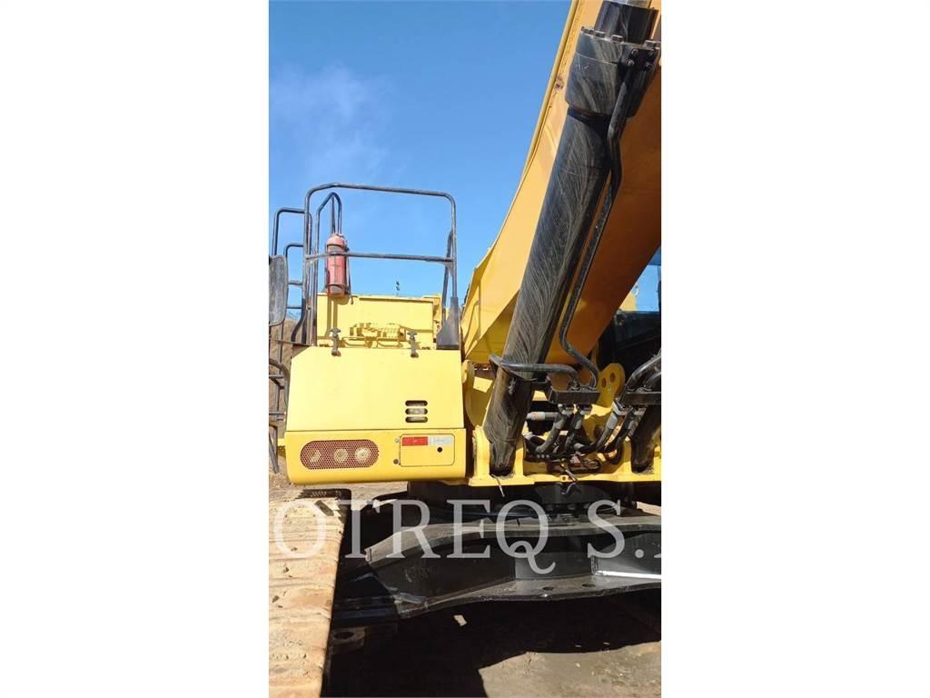 CAT 374FL Vikšriniai ekskavatoriai