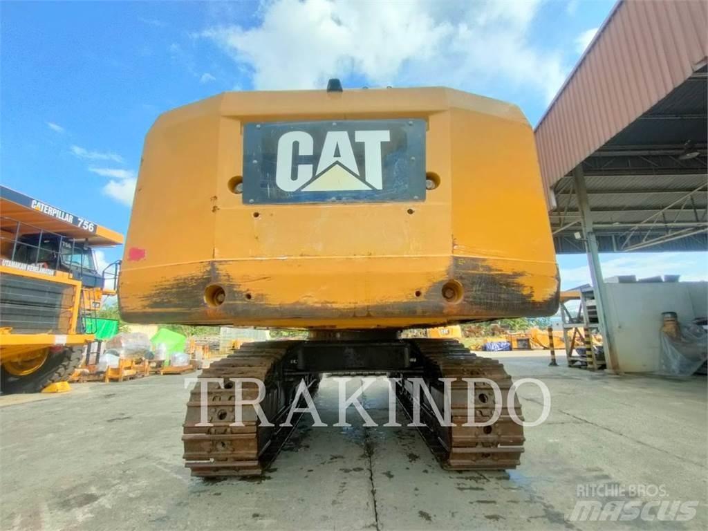 CAT 390FL Vikšriniai ekskavatoriai