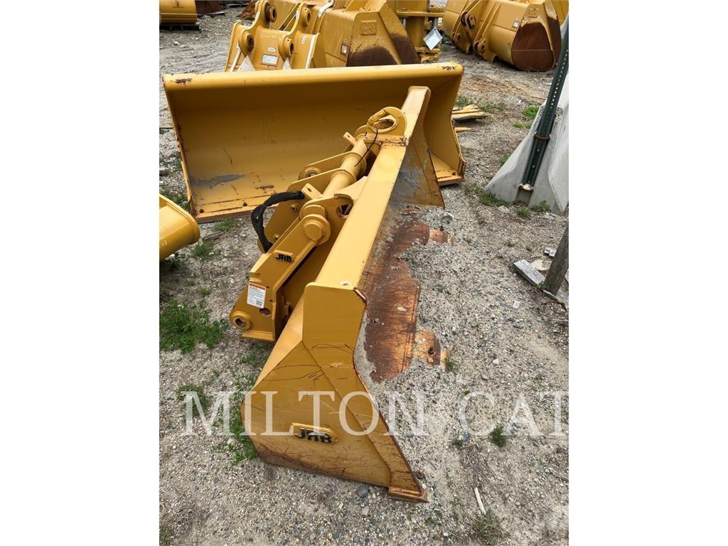 CAT 415F Kaušai