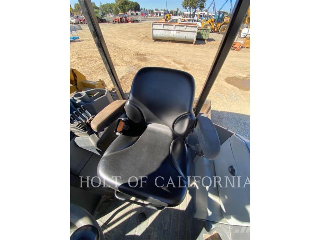 CAT 415IL Naudoti ratiniai krautuvai