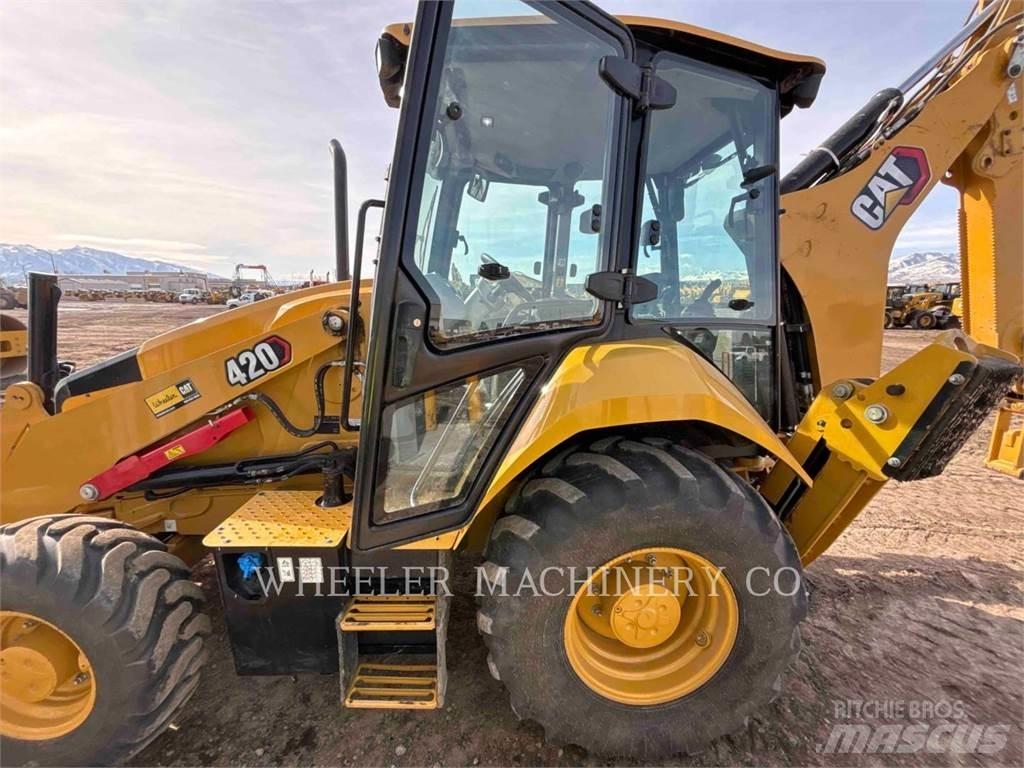CAT 420 Ekskavatoriniai krautuvai
