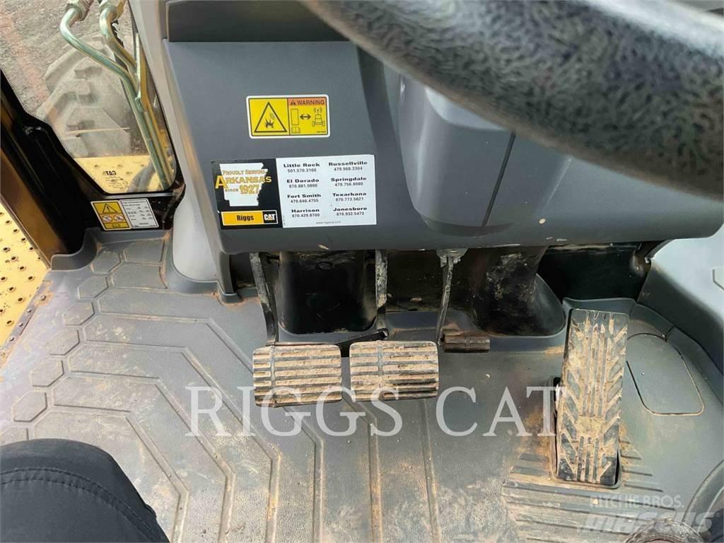 CAT 420 4AEM Ekskavatoriniai krautuvai