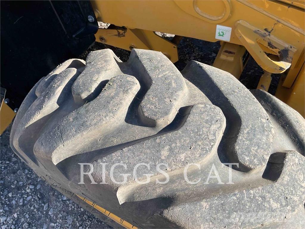 CAT 420 4AEM Ekskavatoriniai krautuvai