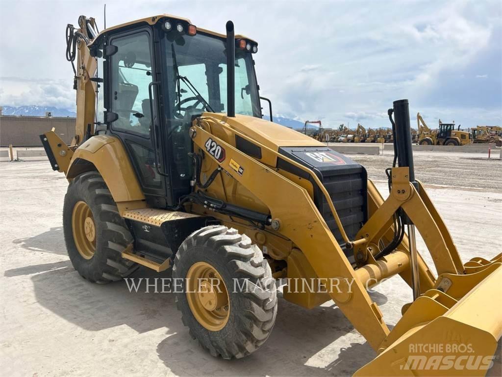 CAT 420 CF Ekskavatoriniai krautuvai