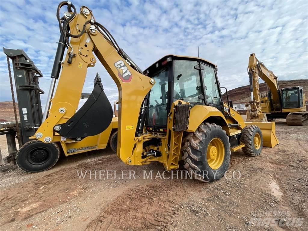 CAT 420 CF Ekskavatoriniai krautuvai