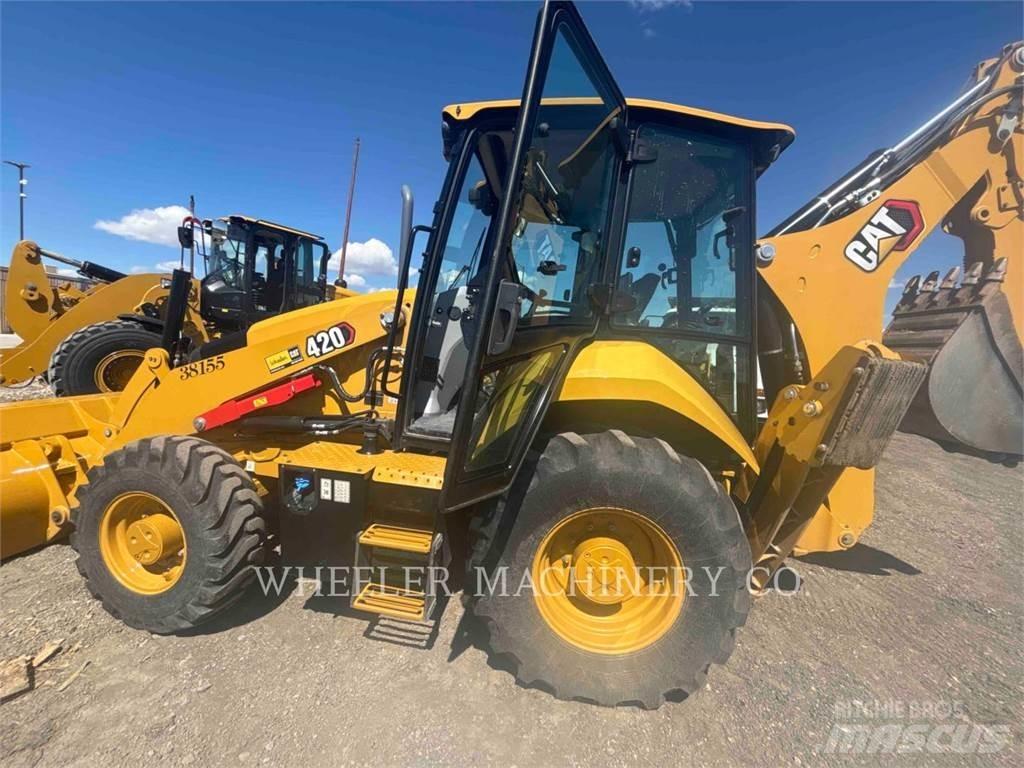 CAT 420 CF Ekskavatoriniai krautuvai