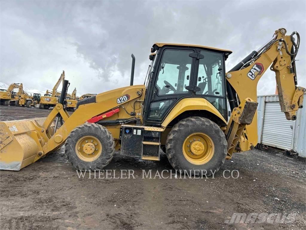 CAT 420 CF Ekskavatoriniai krautuvai