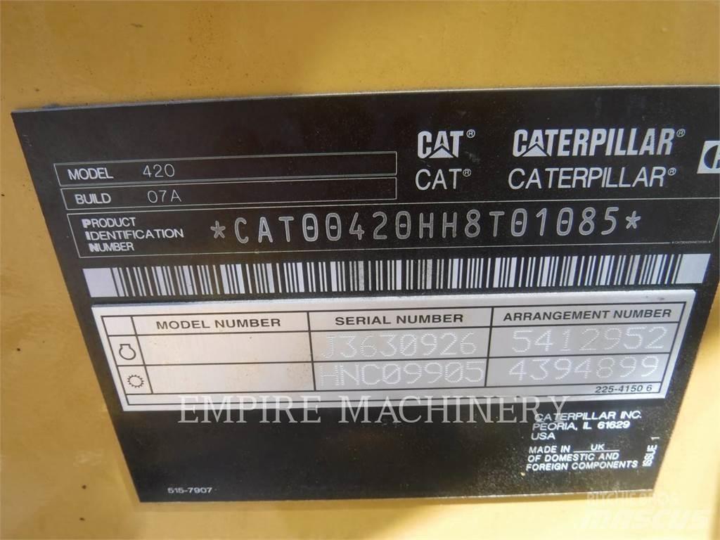 CAT 42007 Ekskavatoriniai krautuvai