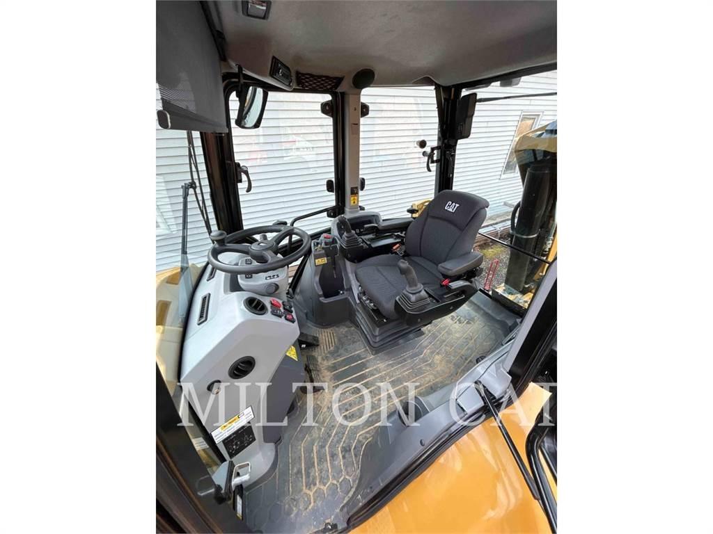 CAT 42007XE Ekskavatoriniai krautuvai