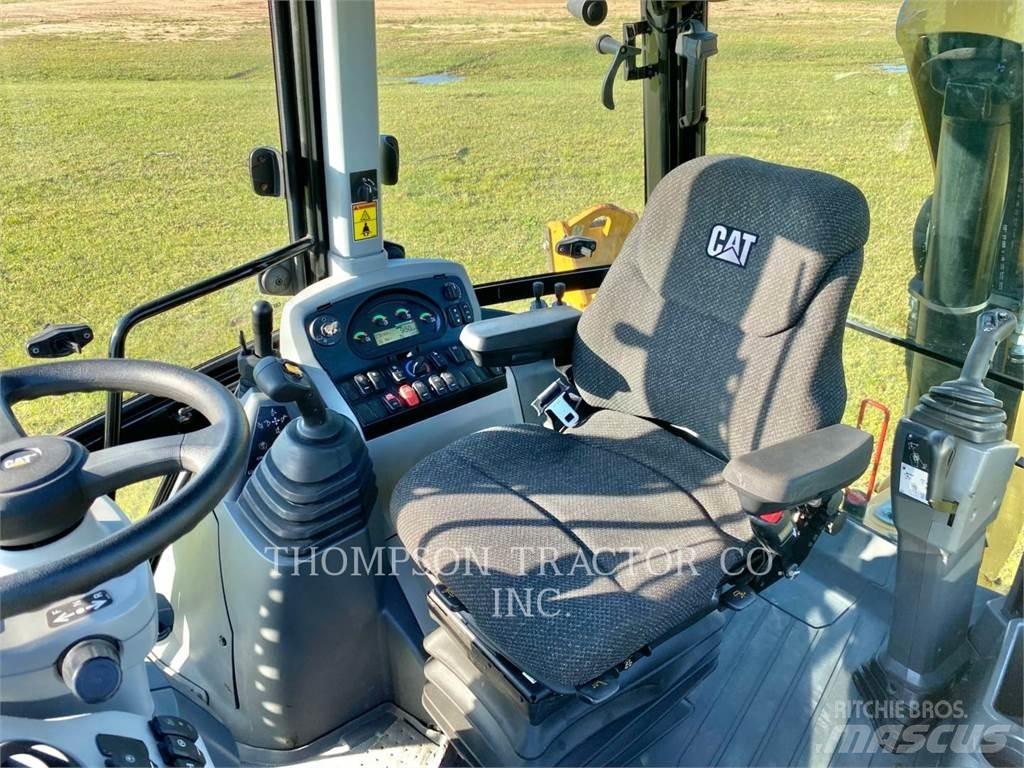 CAT 420F2 Ekskavatoriniai krautuvai