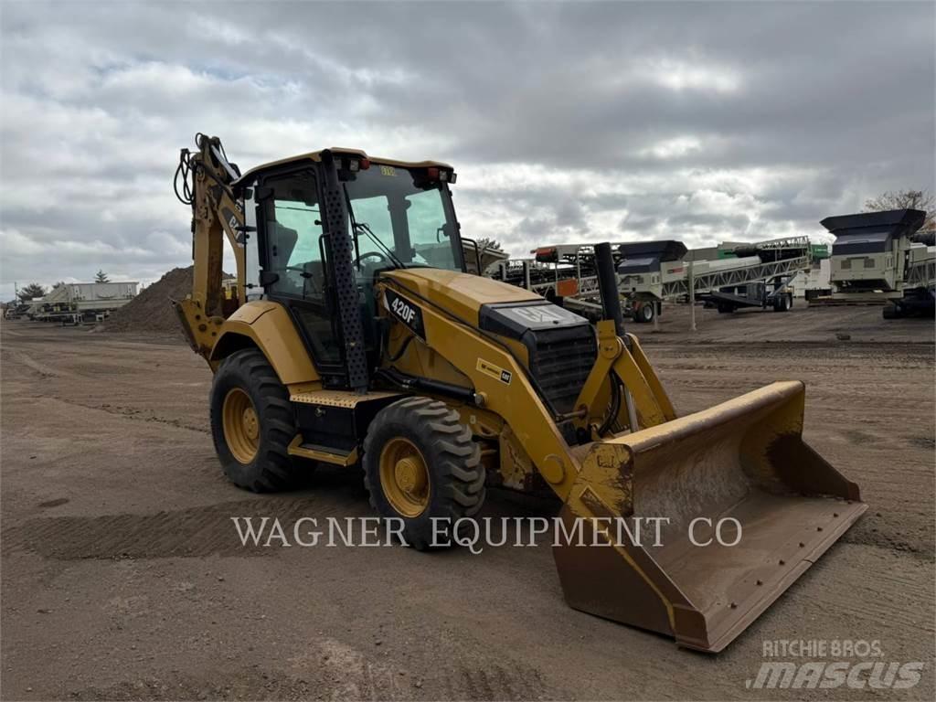 CAT 420F2 4WDE Ekskavatoriniai krautuvai