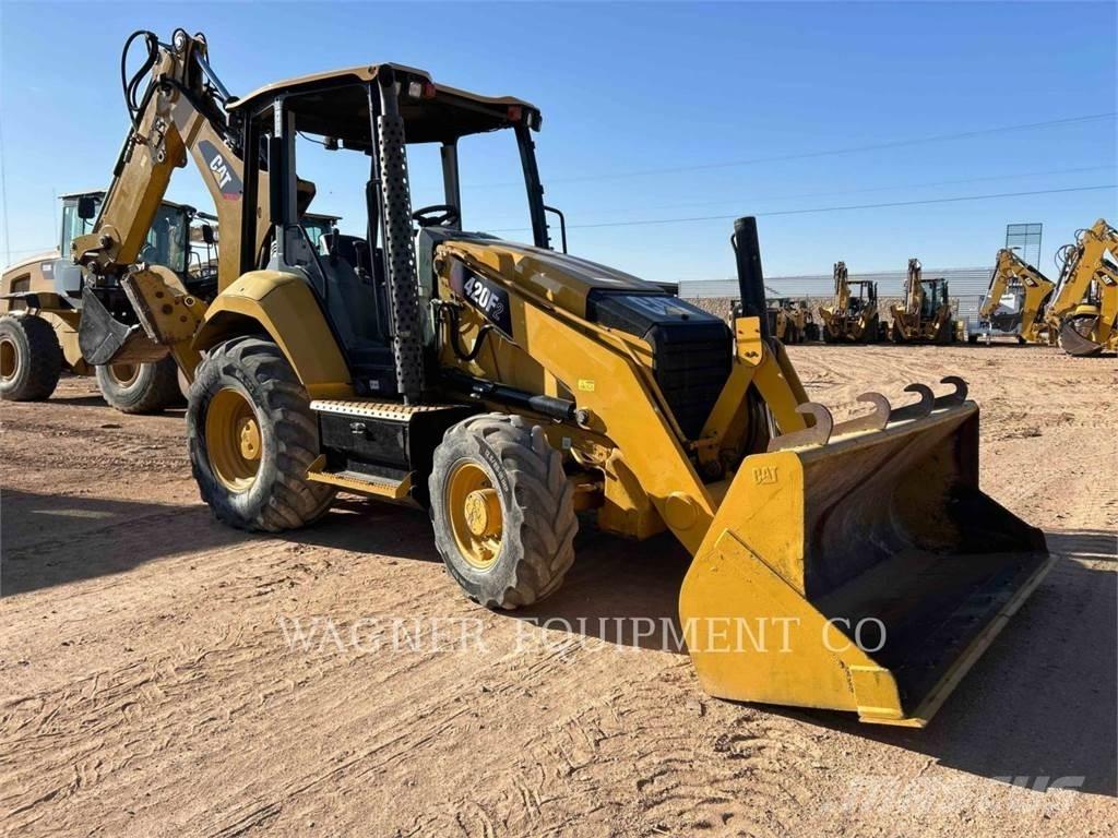 CAT 420F2 4WDE Ekskavatoriniai krautuvai