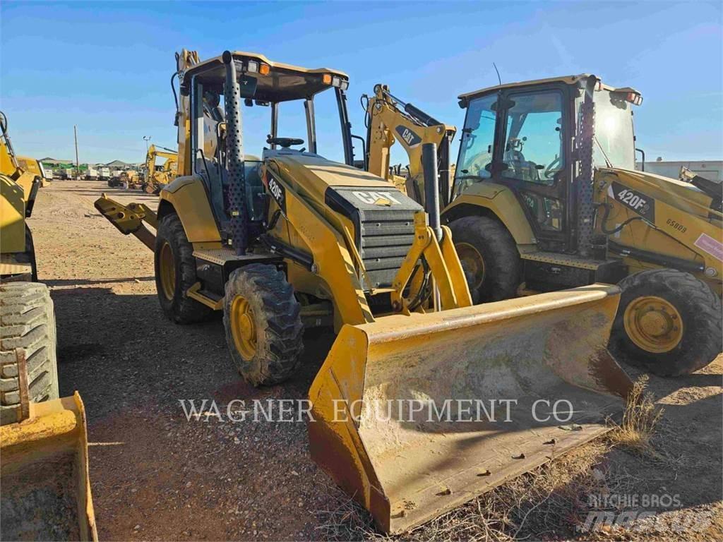 CAT 420F2ST Ekskavatoriniai krautuvai