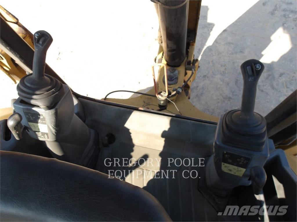 CAT 420F2ST Ekskavatoriniai krautuvai