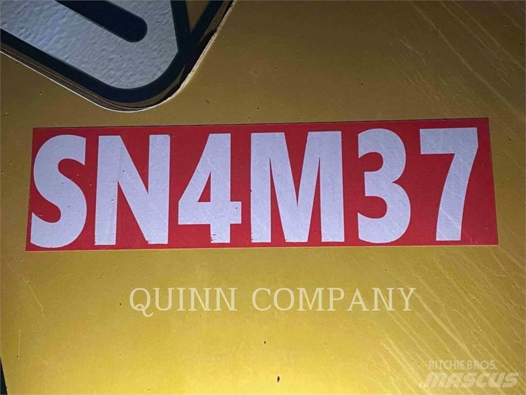 CAT 430 Ekskavatoriniai krautuvai