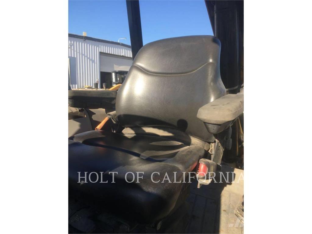 CAT 430 Ekskavatoriniai krautuvai