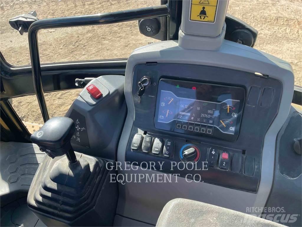 CAT 43007 Ekskavatoriniai krautuvai