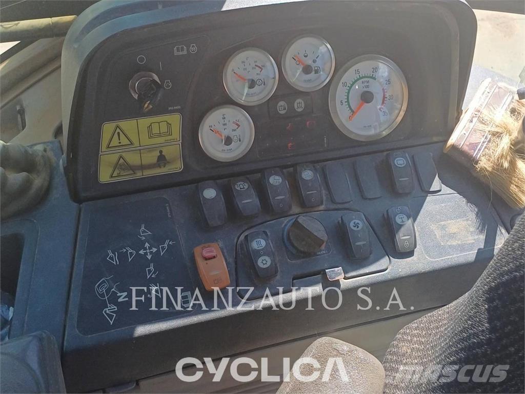 CAT 432F Ekskavatoriniai krautuvai