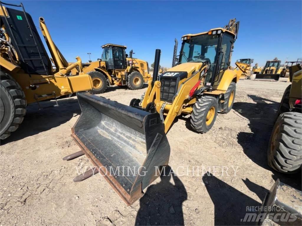 CAT 440 Ekskavatoriniai krautuvai