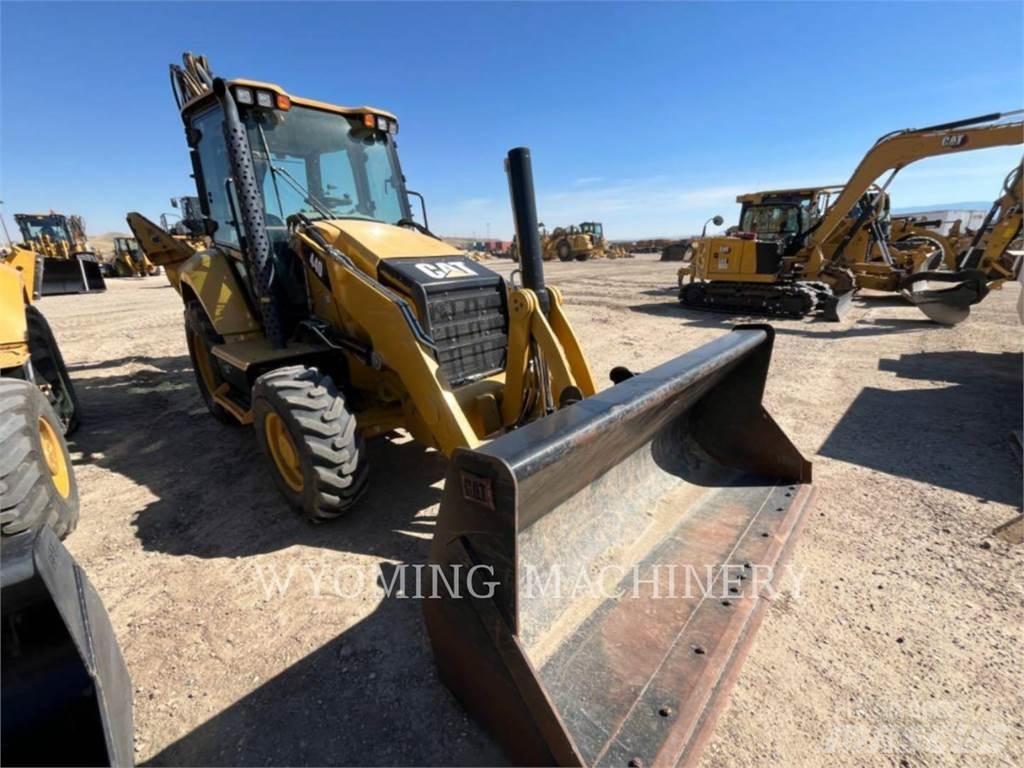 CAT 440 Ekskavatoriniai krautuvai