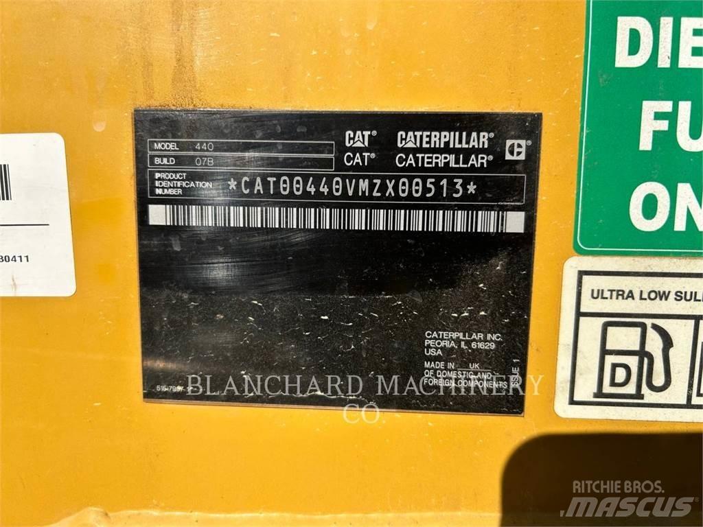 CAT 440 Ekskavatoriniai krautuvai
