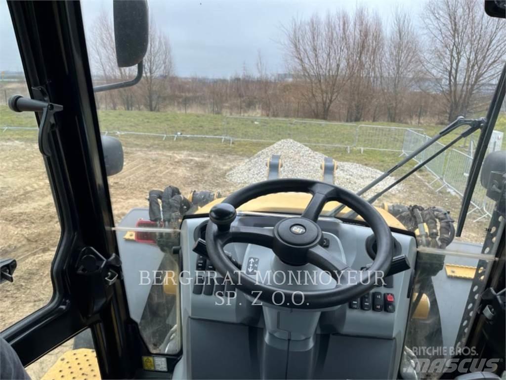 CAT 444F2 Ekskavatoriniai krautuvai