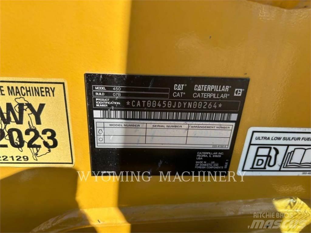 CAT 450 Ekskavatoriniai krautuvai