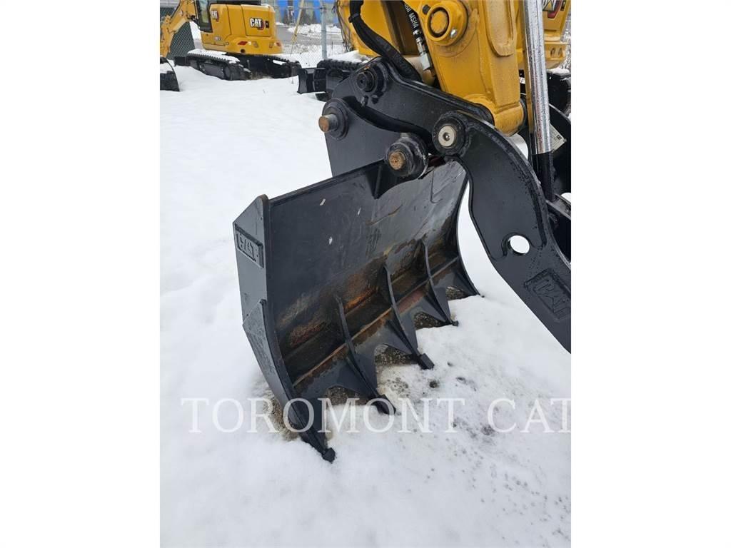 CAT 48.IN.RAKE.BUCKET Kaušai
