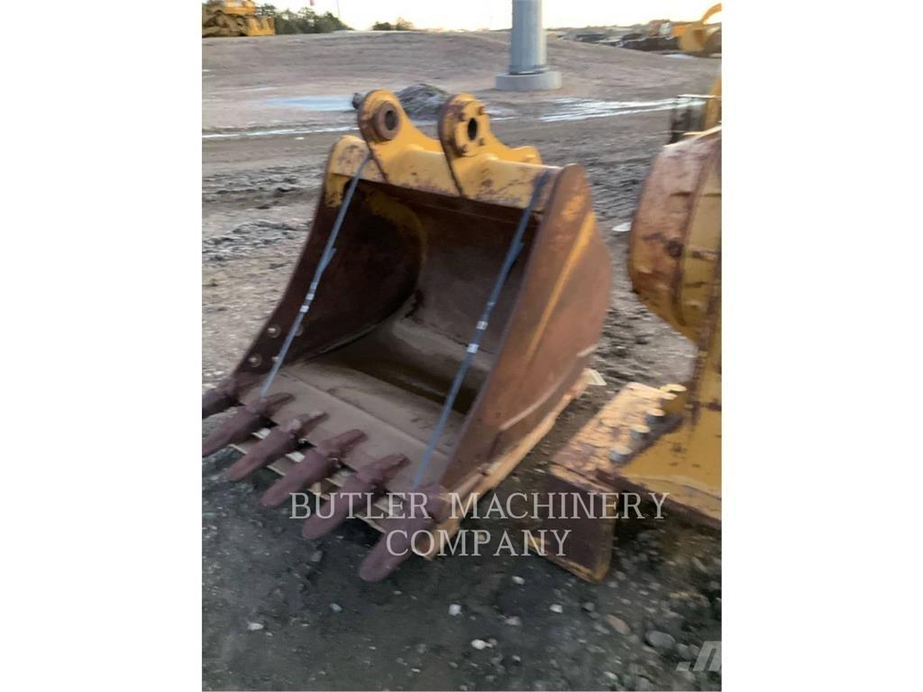 CAT 48GC BUCKET Kaušai
