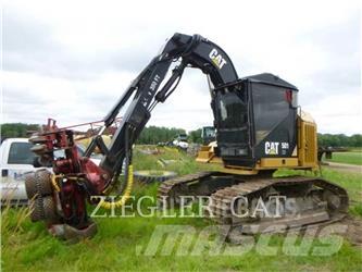 CAT 501HD Miško traktoriai