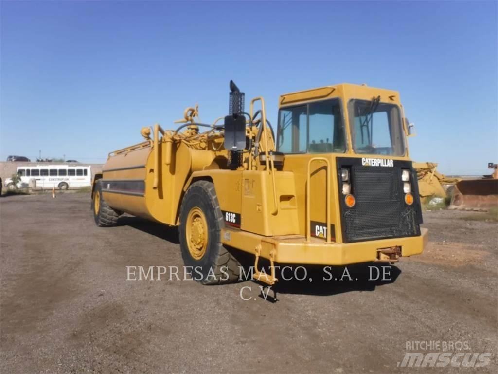 CAT 613C Vandens sunkvežimiai