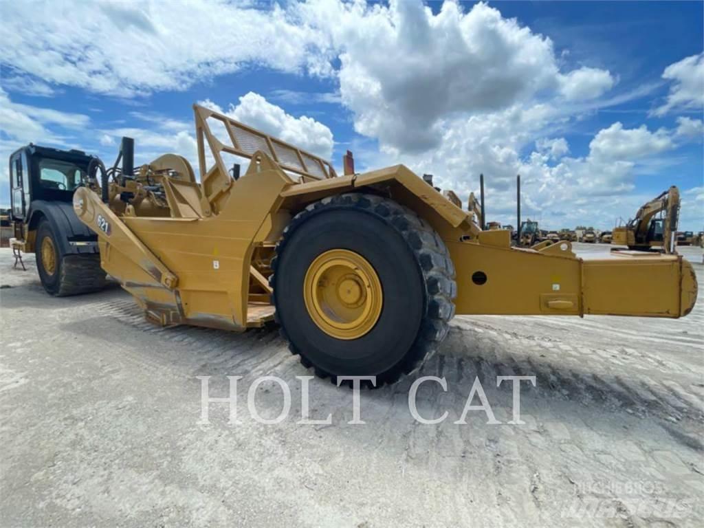 CAT 621 Frezos