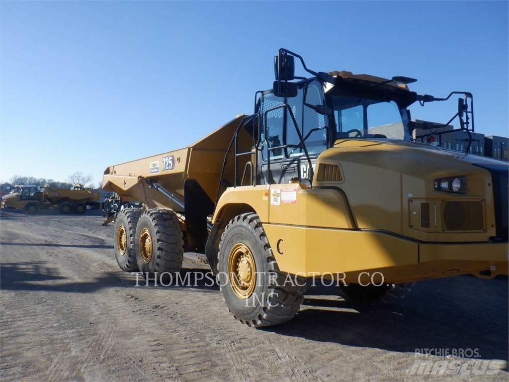 CAT 725 Karjeriniai savivarčiai
