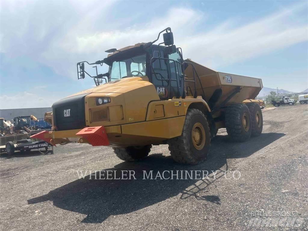 CAT 725 Karjeriniai savivarčiai