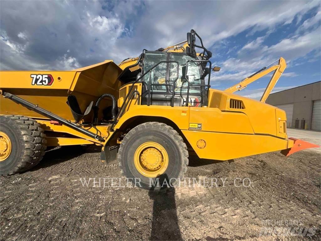 CAT 725 Karjeriniai savivarčiai