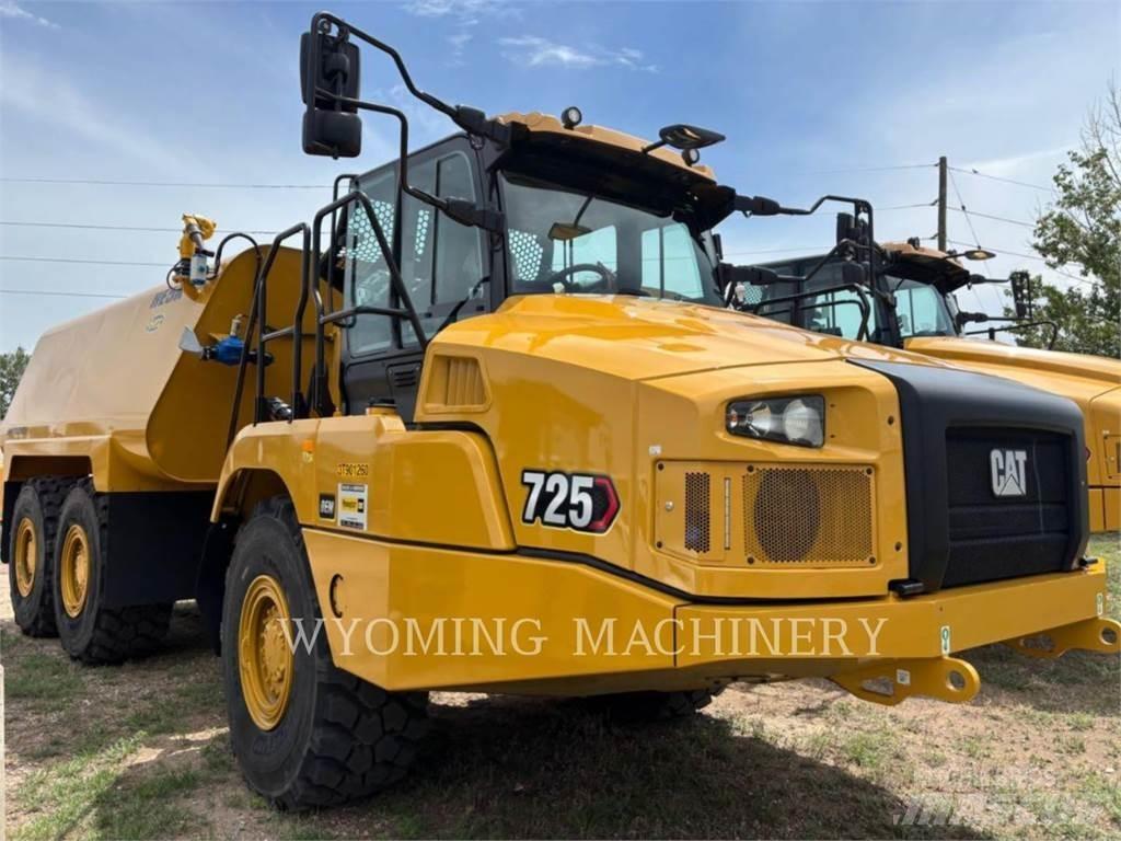 CAT 725 Karjeriniai savivarčiai