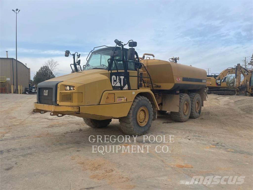 CAT 725 C Karjeriniai savivarčiai