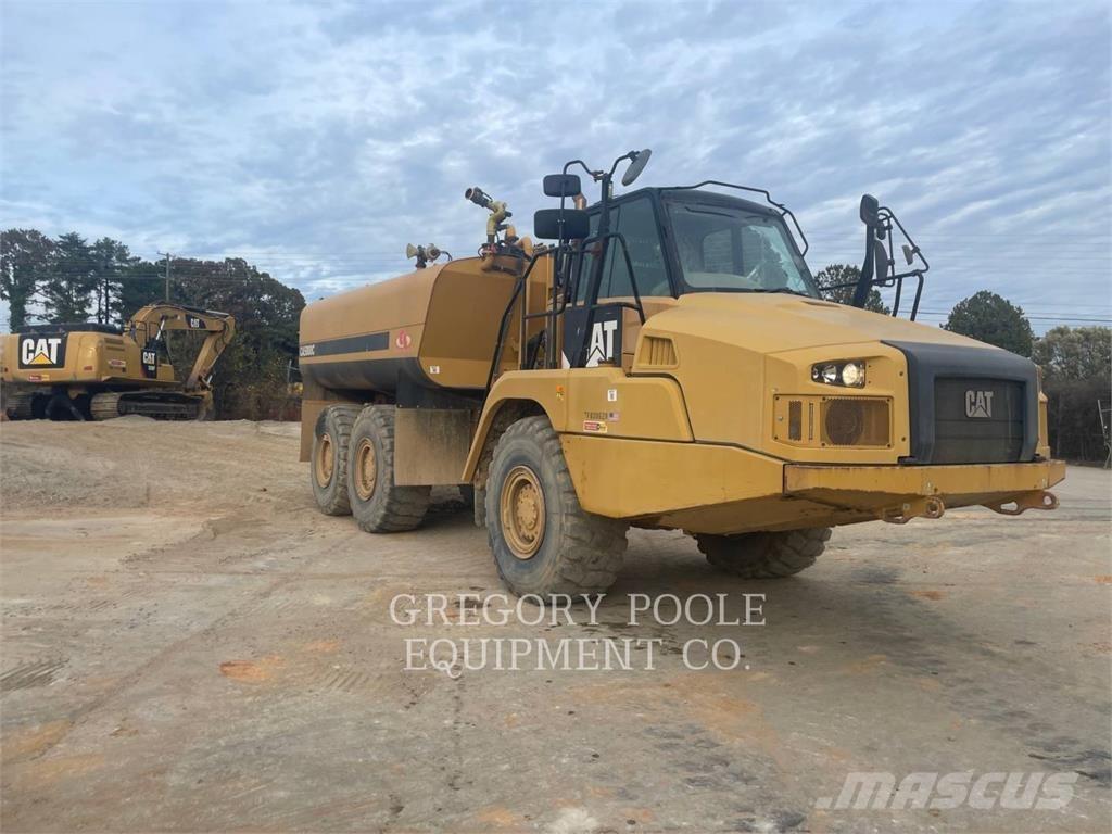CAT 725 C Karjeriniai savivarčiai