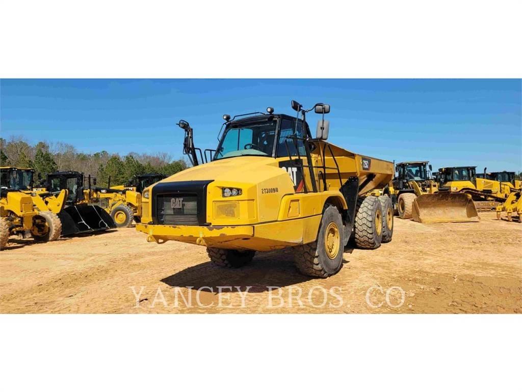 CAT 725 WT Karjeriniai savivarčiai