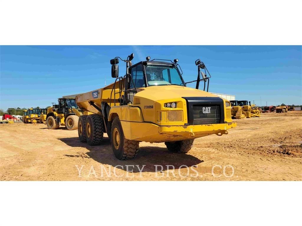 CAT 725 WT Karjeriniai savivarčiai