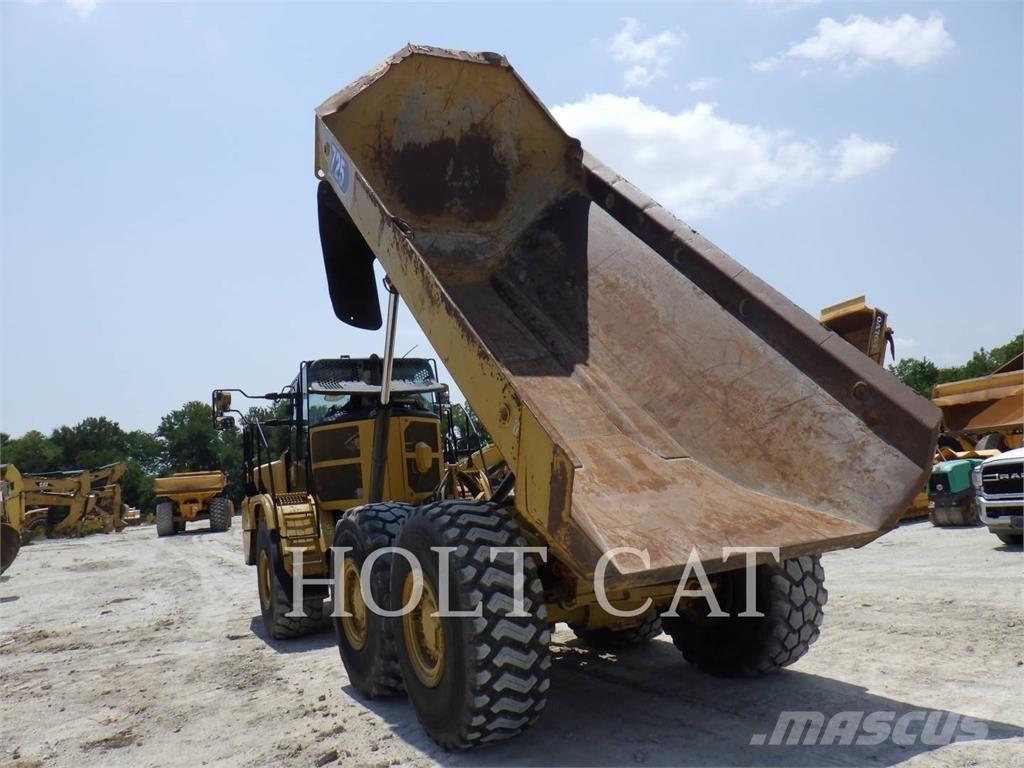 CAT 72504 Karjeriniai savivarčiai