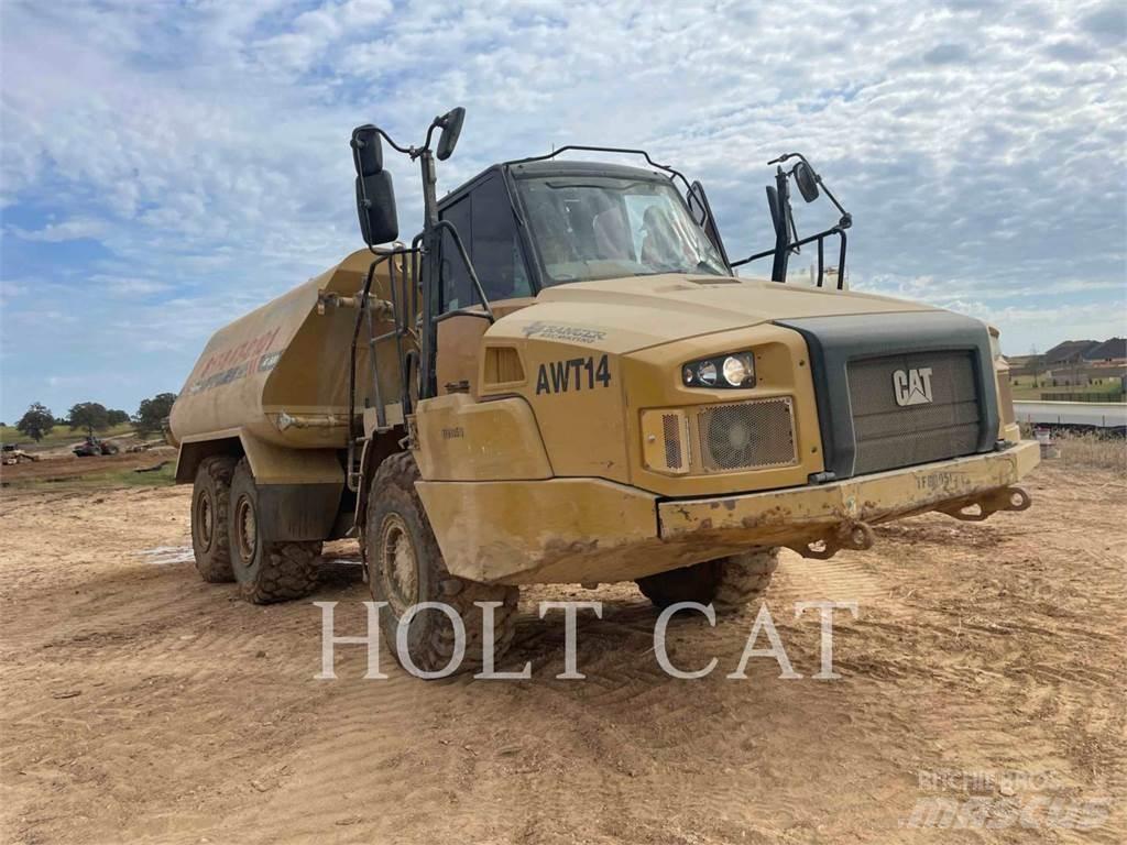 CAT 725C Karjeriniai savivarčiai