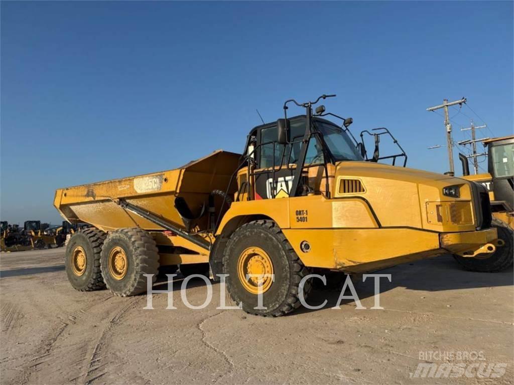 CAT 725C Karjeriniai savivarčiai