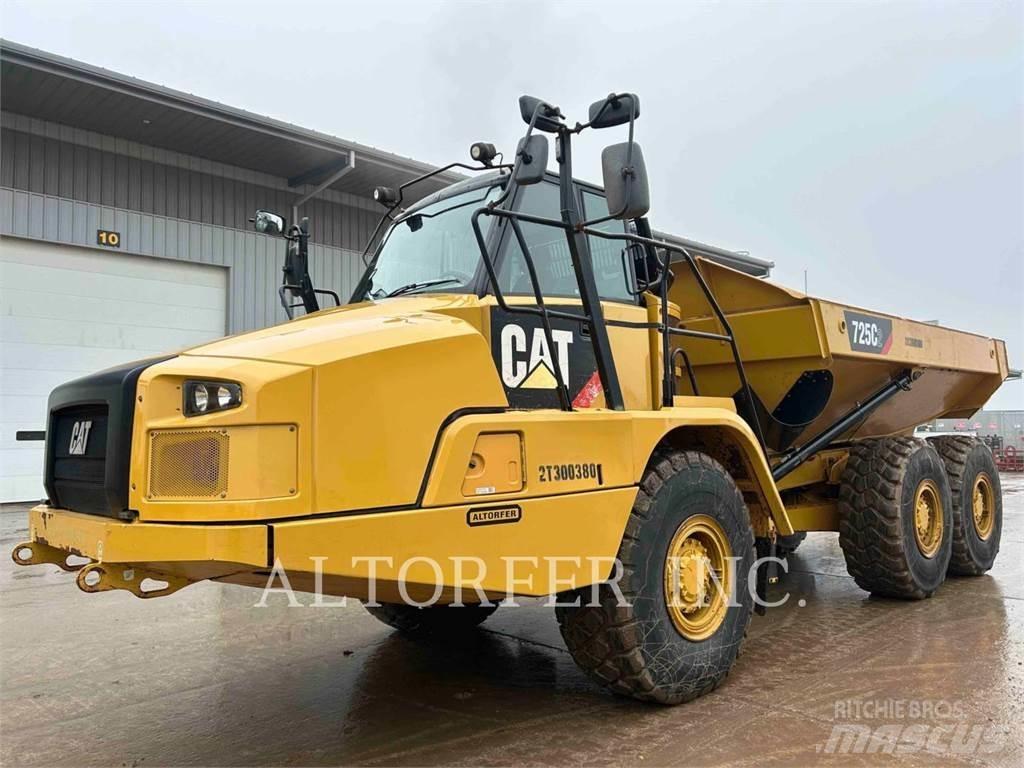 CAT 725C2 Karjeriniai savivarčiai