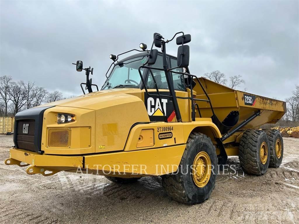 CAT 725C2 Karjeriniai savivarčiai